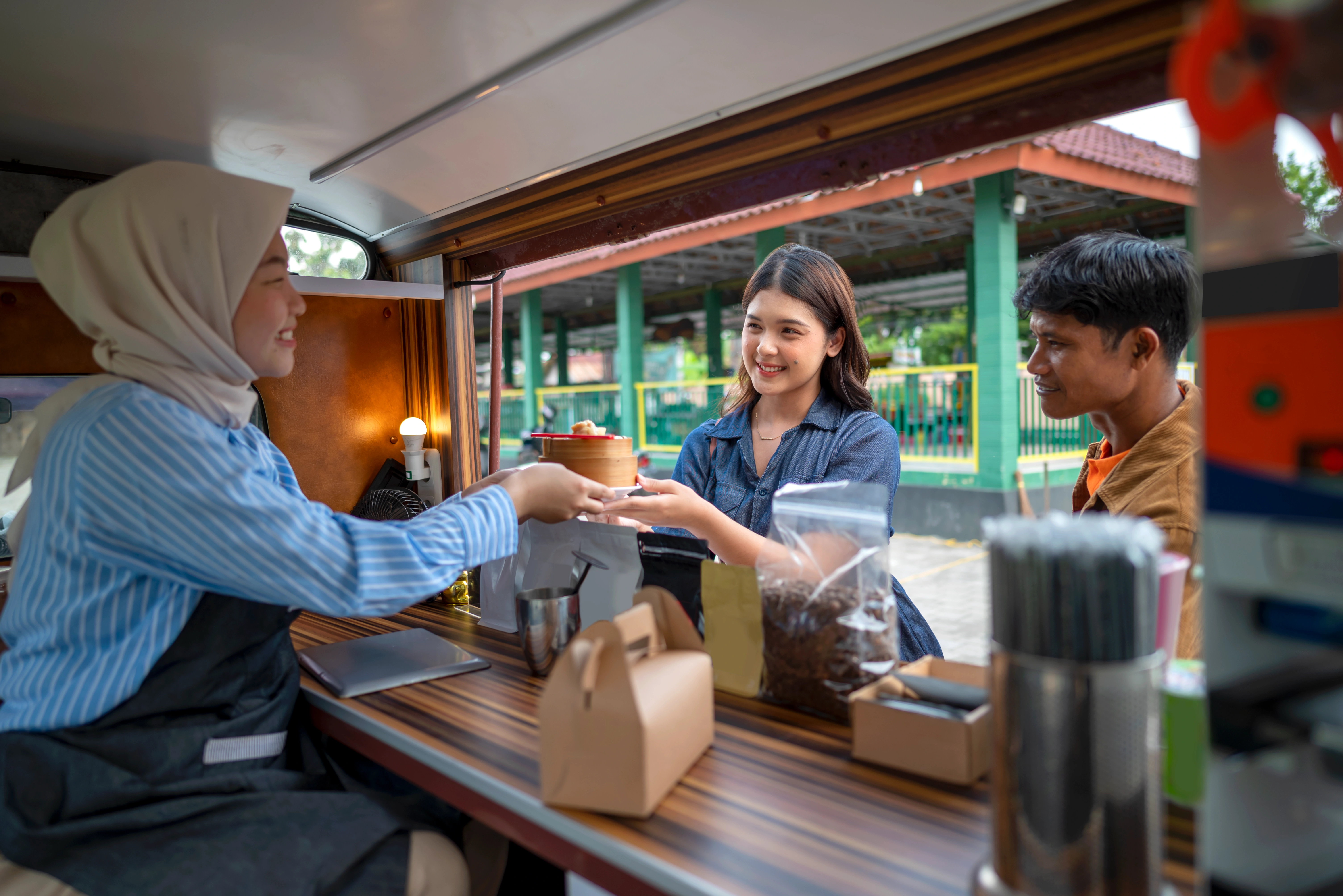 DSERVE — Revolutionize Your F&B Business
